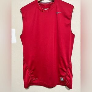 Nike Men Red Sleeveless Dri-FIT Performance Top. Size L